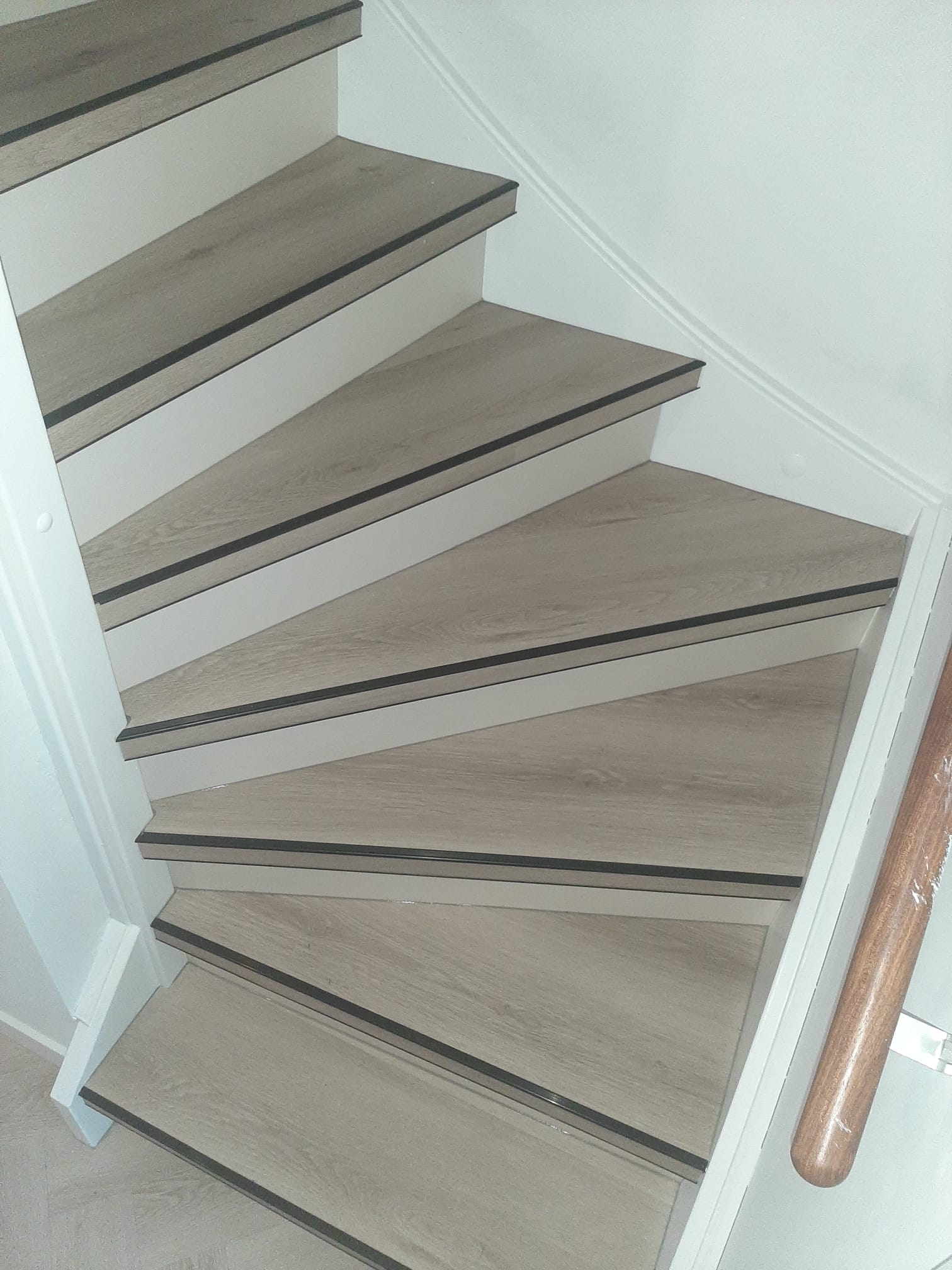 Vloerafwerking in een woning
